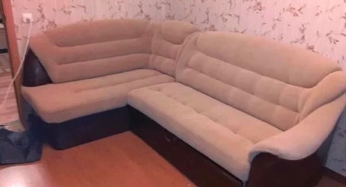 Перетяжка углового дивана. Зеленоградск